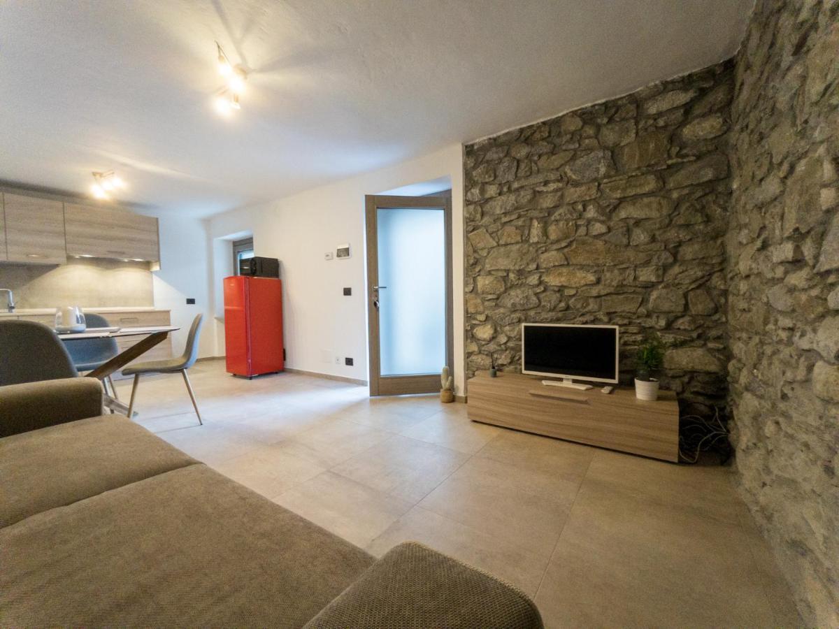 La Maison De Papagran Cir Charvensod-0007 Αόστα Εξωτερικό φωτογραφία